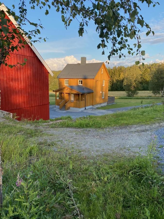 Fjellstad Gard - 2 Minutes From E6 And 5 Minutes Drive From Steinkjer City Villa ภายนอก รูปภาพ